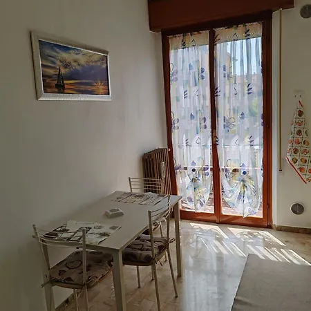 Lally Appartamenti Rimini Exterior photo
